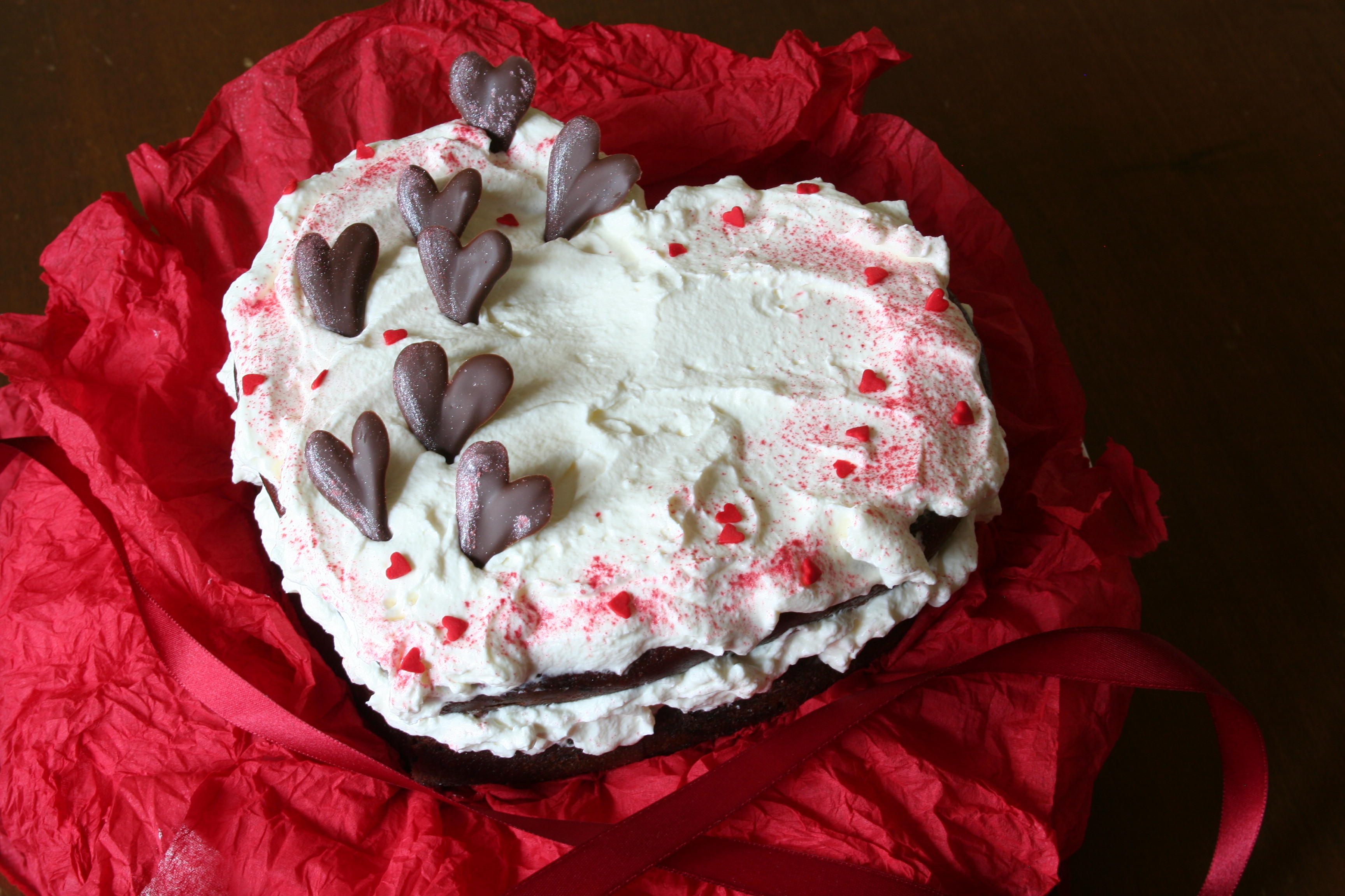 Valentýnský red velvet cake