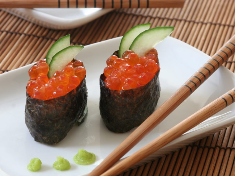 Gunkan sushi